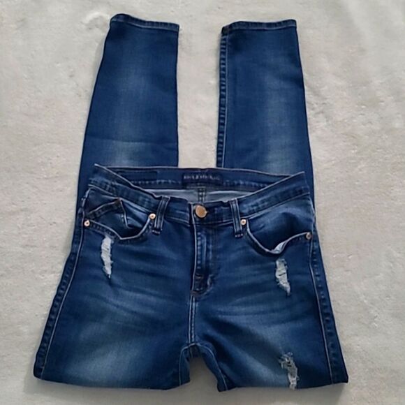 Rock and Republic Women's 10 Dark Wash Denim Distressed Jeans Mid Rise Skinny - Picture 2 of 14